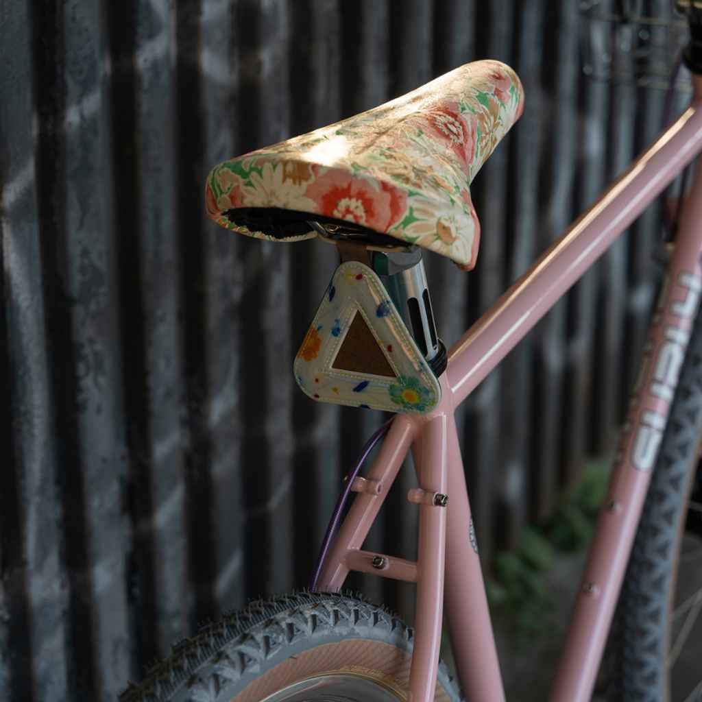 KASHIMAX* RMH sports saddle (flower/green) - BLUE LUG ONLINE STORE