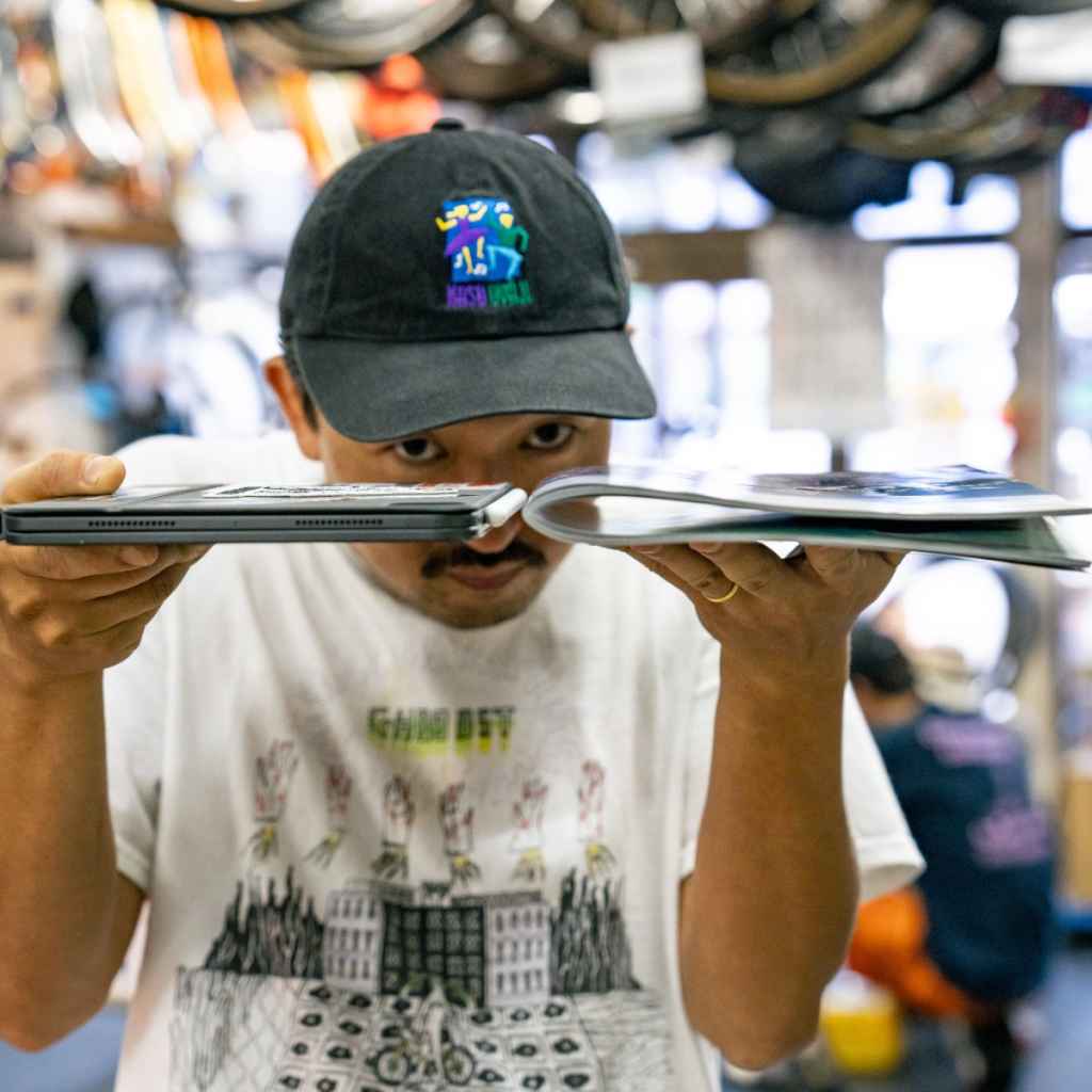 Holywings©さんの専門ページ BLUE LUGAZINE (swift campout Issue) - BLUE LUG ONLINE STORE