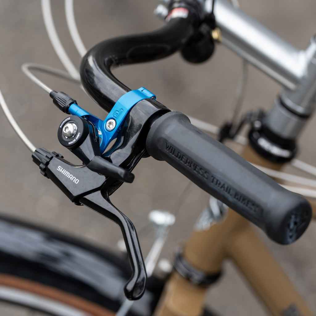 PAUL* thumbies (blue) - BLUE LUG ONLINE STORE