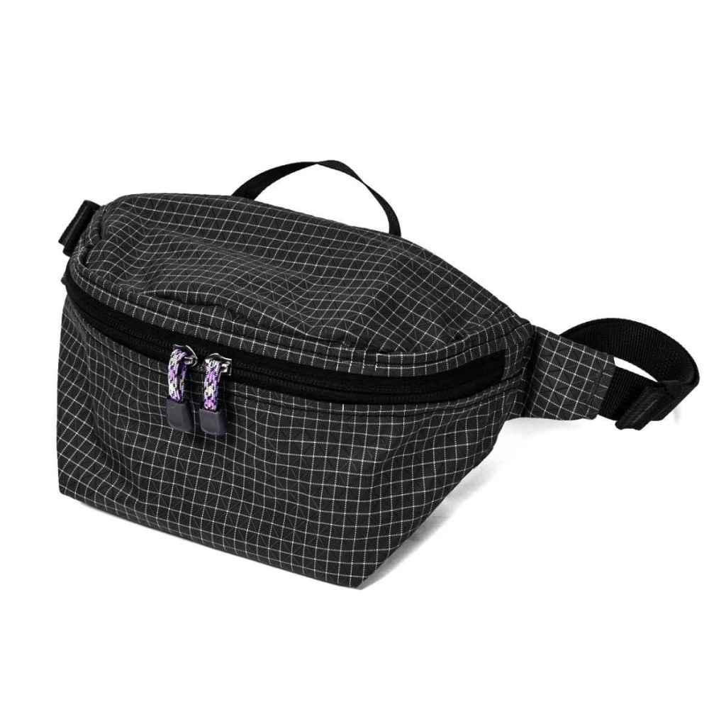 BLUE LUG* the fanny pack (rip black) - BLUE LUG ONLINE STORE