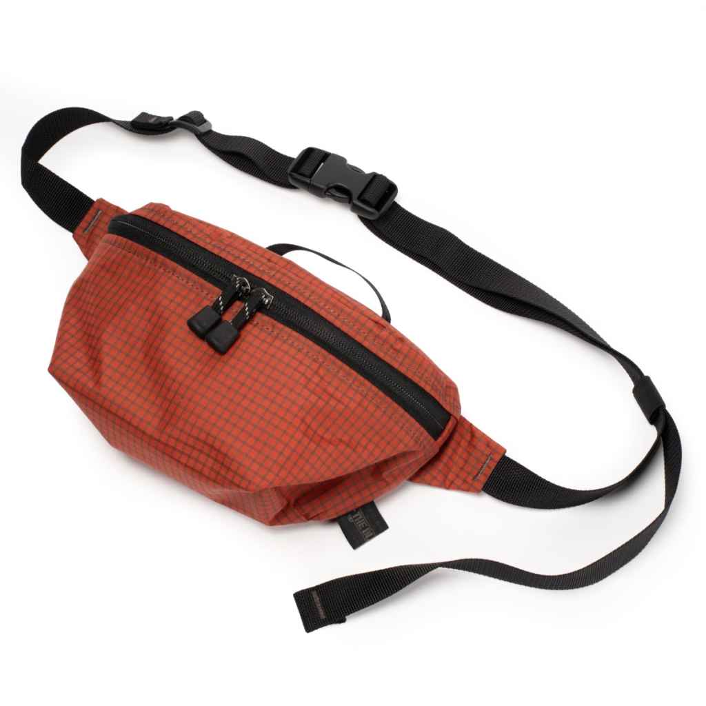 バッグ STONE  Nylon l Fanny Pack Stone Island - Nylon Metal Fanny Pack | HBX