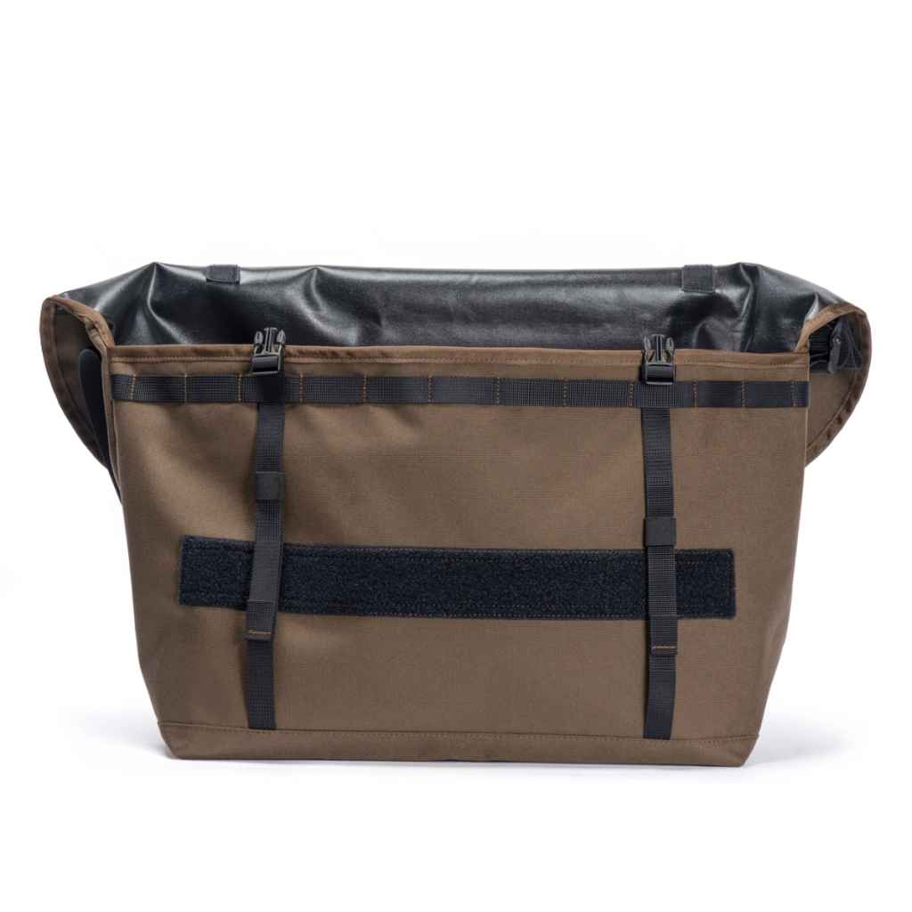 BLUE LUG* the messenger bag (brown/pocket) - BLUE LUG ONLINE STORE