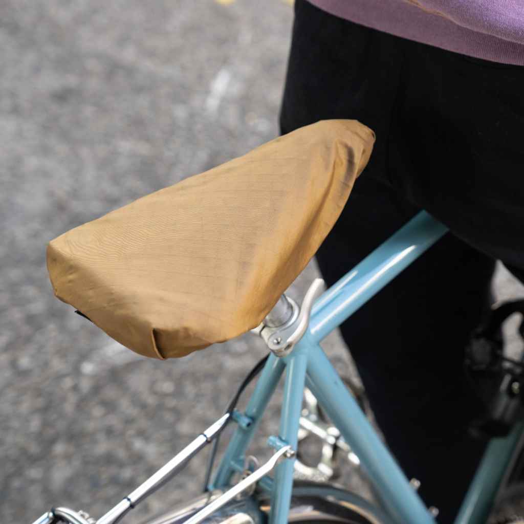 BLUE LUG* saddle cover (ecopak olive) - BLUE LUG ONLINE STORE