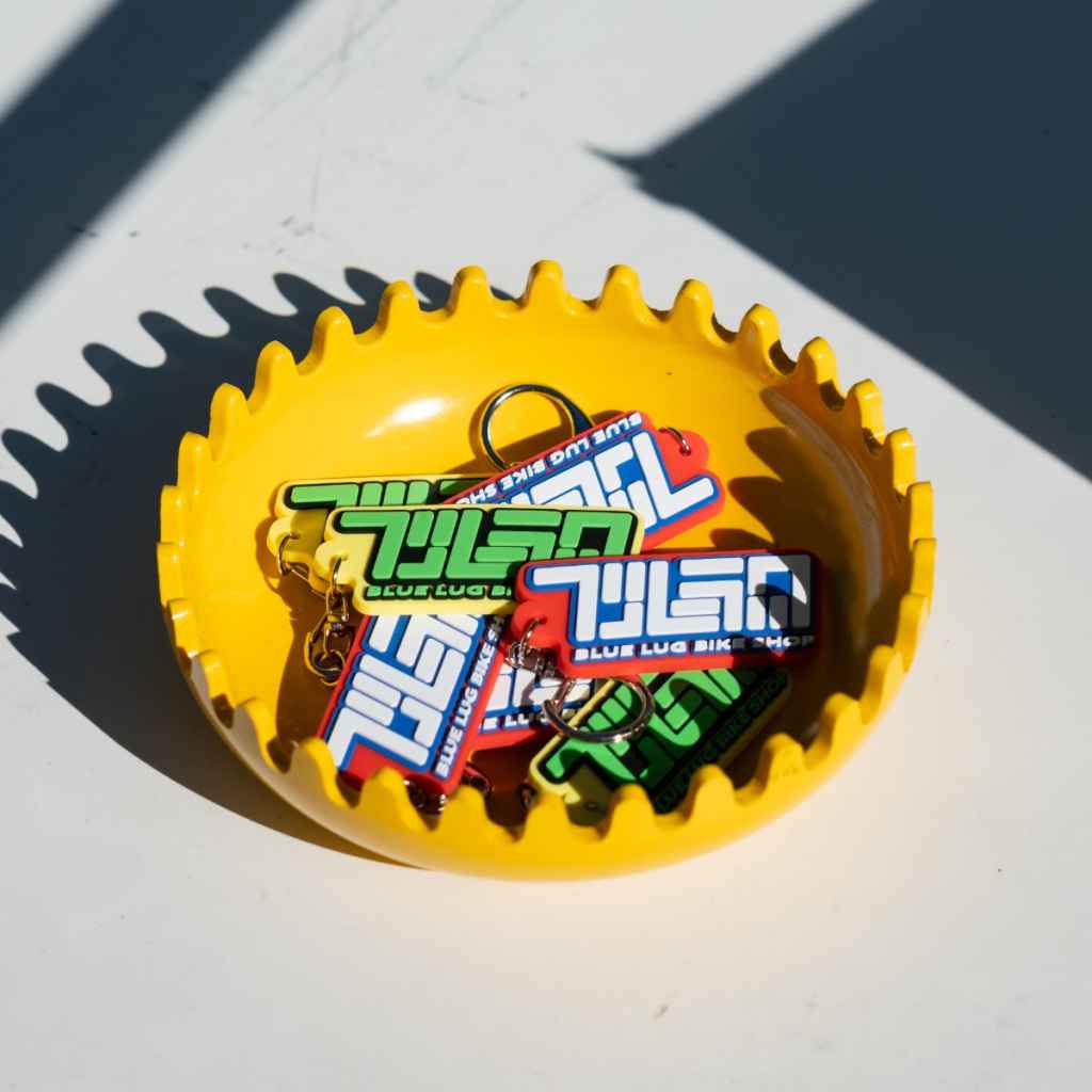 3527　3515　こちらは専用です BLUE LUG* japanese kana logo keychain (yellow) - BLUE LUG ONLINE STORE