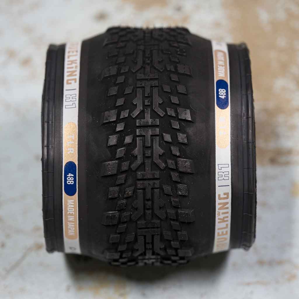 パーツ PANARACER new gravel king X1 650b tire PANARACER* new gravel king X1 650b tire (black) - BLUE LUG ONLINE