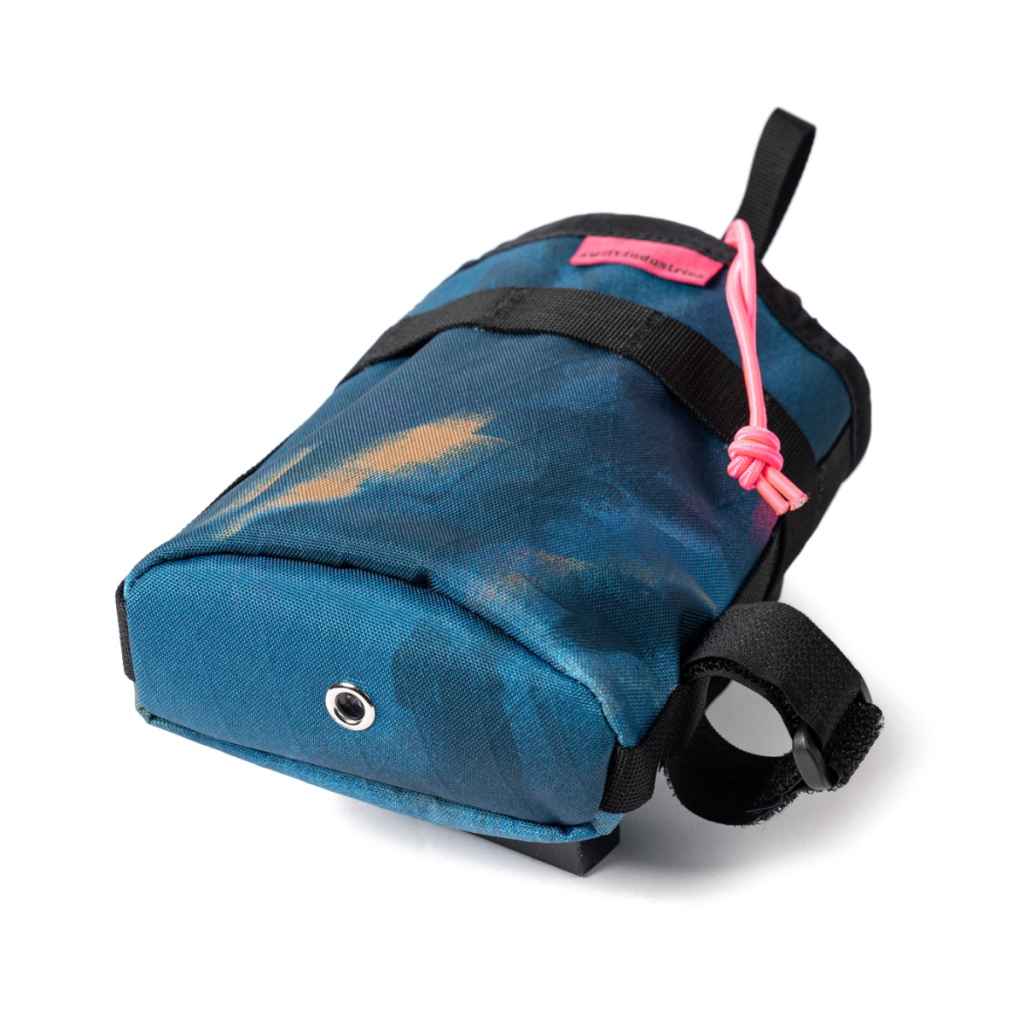 完売品 SWIFT INDUSTRIES ブルーラグ 別注 ステムバッグ SWIFT INDUSTRIES* gibby stem bag (ecopak/coyote) - BLUE LUG ONLINE