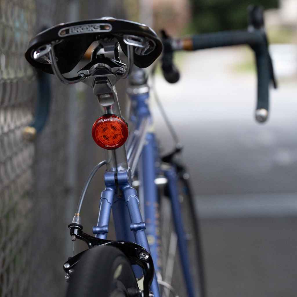CATEYE* sync wearable light (rear) - BLUE LUG ONLINE STORE