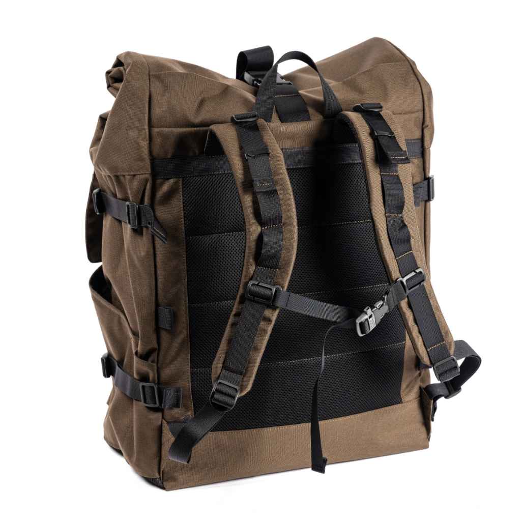 BLUE LUG* trunk (brown) - BLUE LUG ONLINE STORE