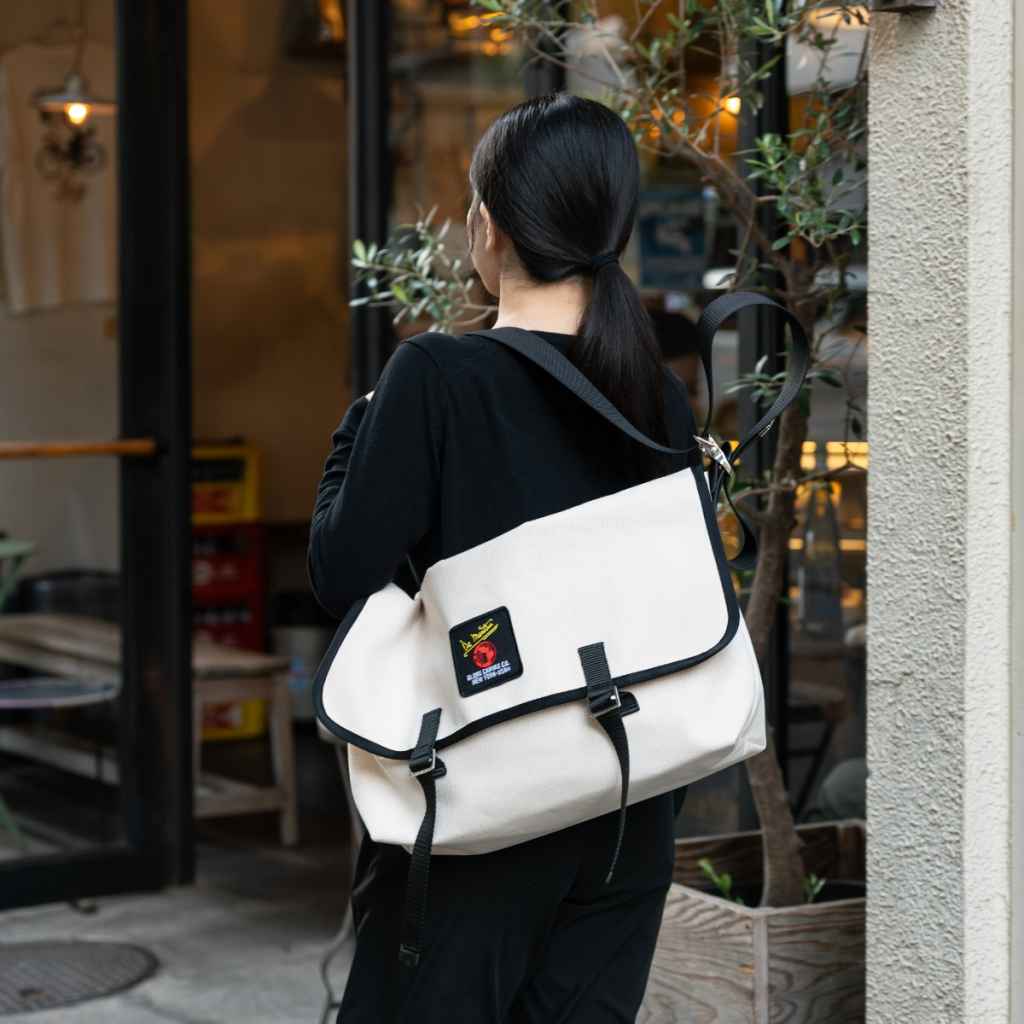 DE MARTINI* 3601 messenger bag (canvas natural) - BLUE LUG ONLINE