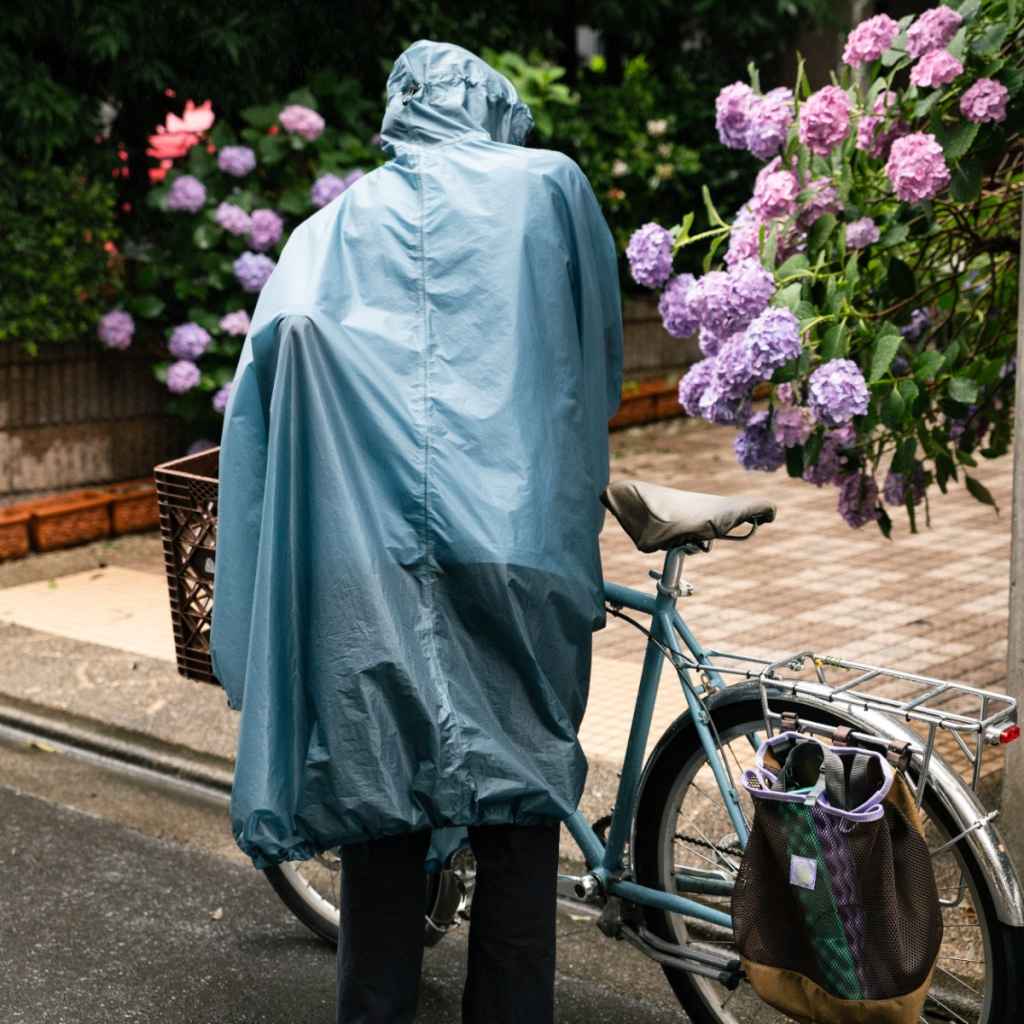 FAIRWEATHER* packable rain poncho (cordura rip/slate blue) - BLUE