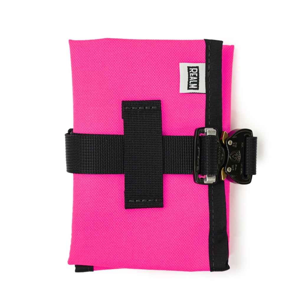 アクセサリー bluelug REALM saddle tool roll REALM* saddle tool roll cobra buckle (pink) - BLUE LUG ONLINE STORE