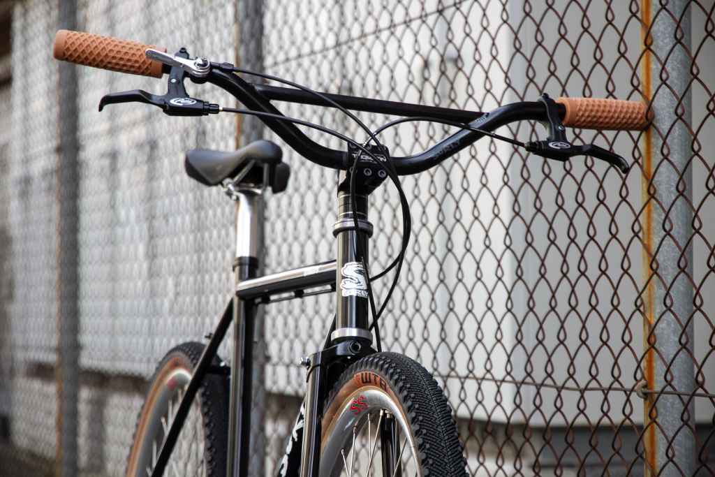 CULT* cult×vans waffle cruiser grip (army green) - BLUE LUG