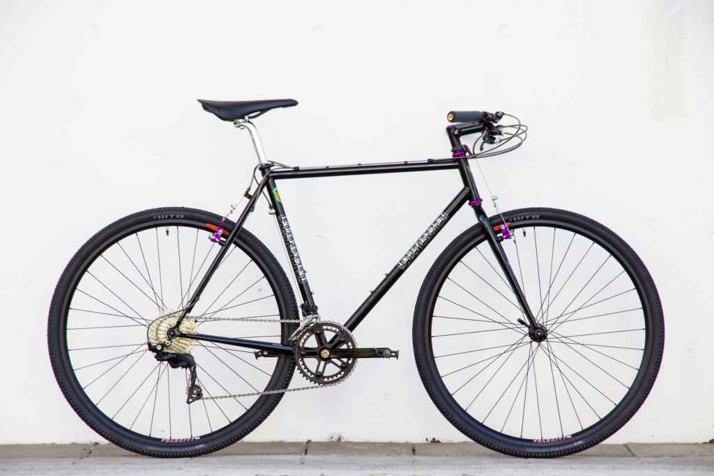 WHITE INDUSTRIES* VBC road crank arm (black) - BLUE LUG
