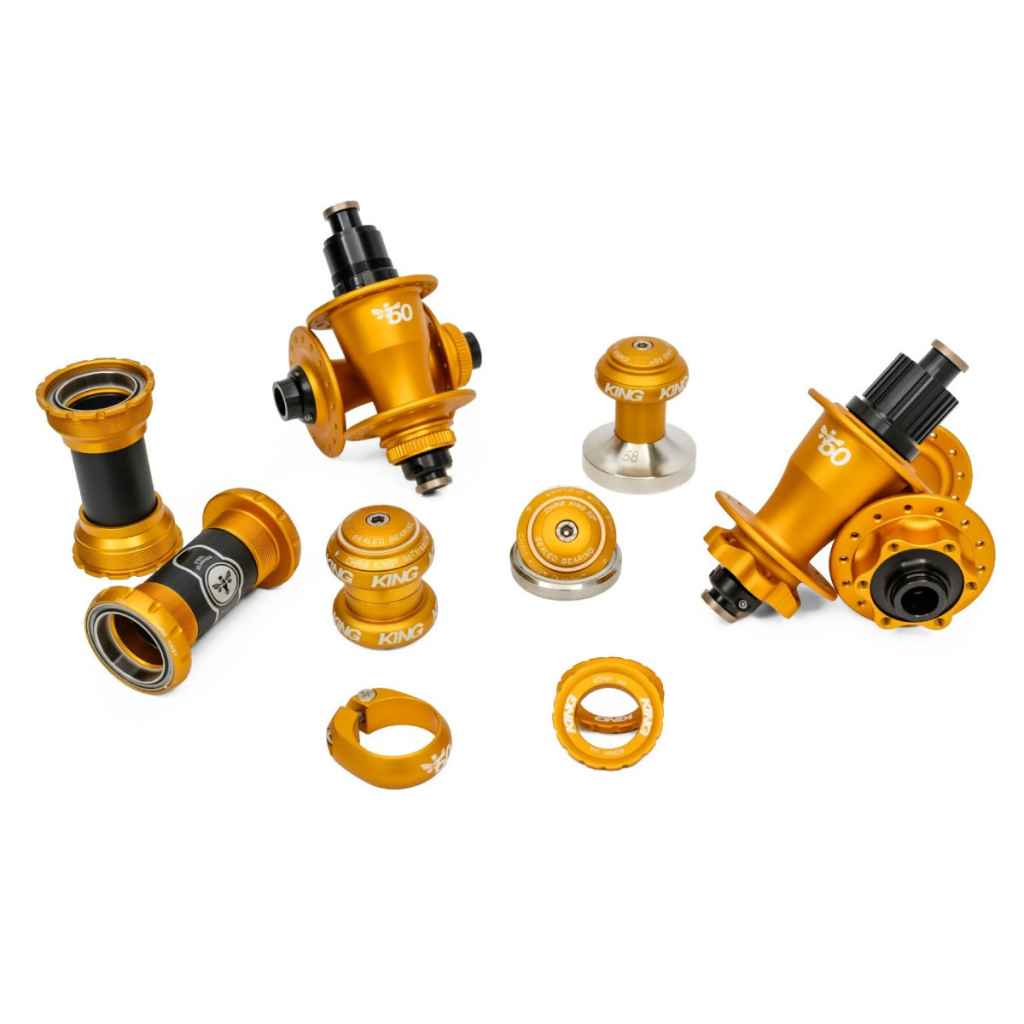 CHRIS KING* R45 disc road hub front 50th (matte gold/28h/center
