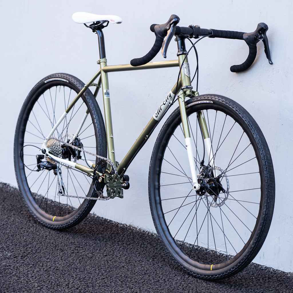 MAVIC* A1022 disc rim (black) - BLUE LUG ONLINE STORE