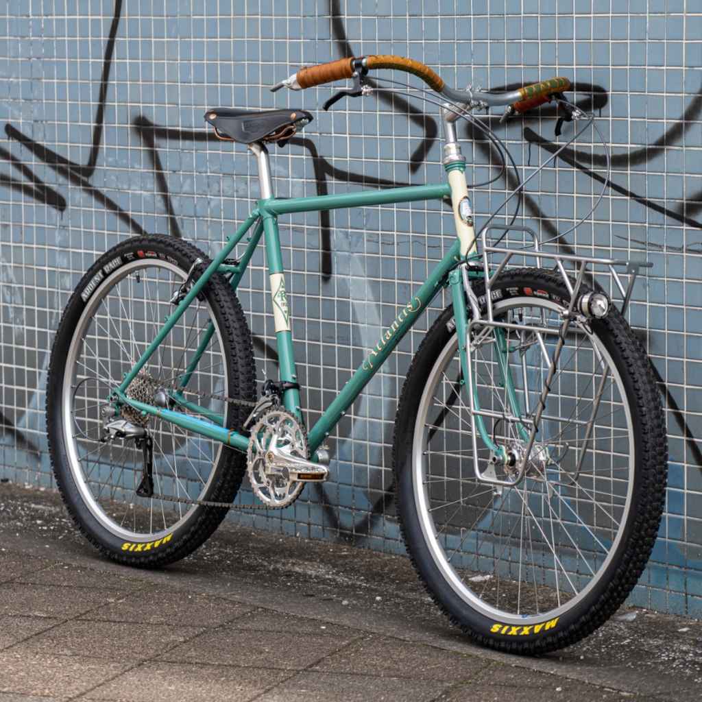 NITTO* RBW52 struts - BLUE LUG ONLINE STORE