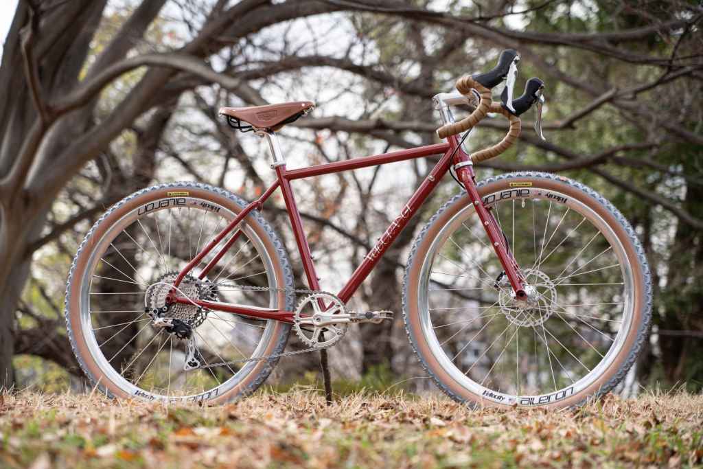 VELO ORANGE* pass hunter disc frame set (burgundy) - BLUE LUG