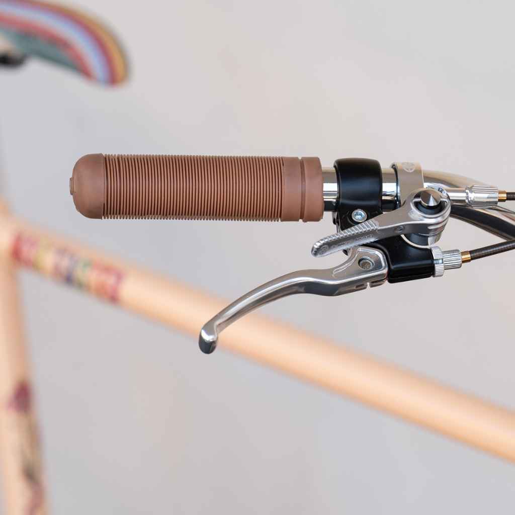 ODI* attack grip (gum) - BLUE LUG ONLINE STORE