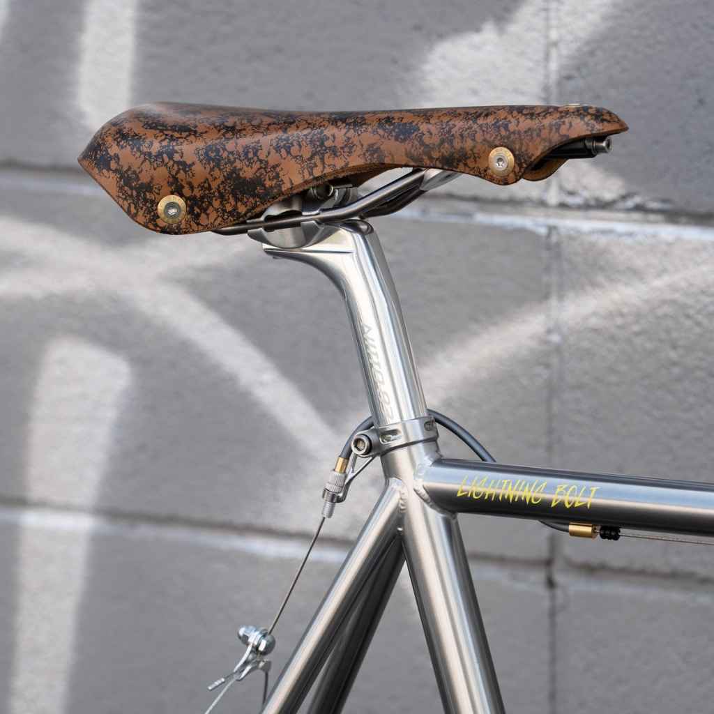 BERTHOUD ベルソーサイクルズ　ジルベルソー　サドル BERTHOUD* soulor leather saddle (cork) - BLUE LUG ONLINE STORE
