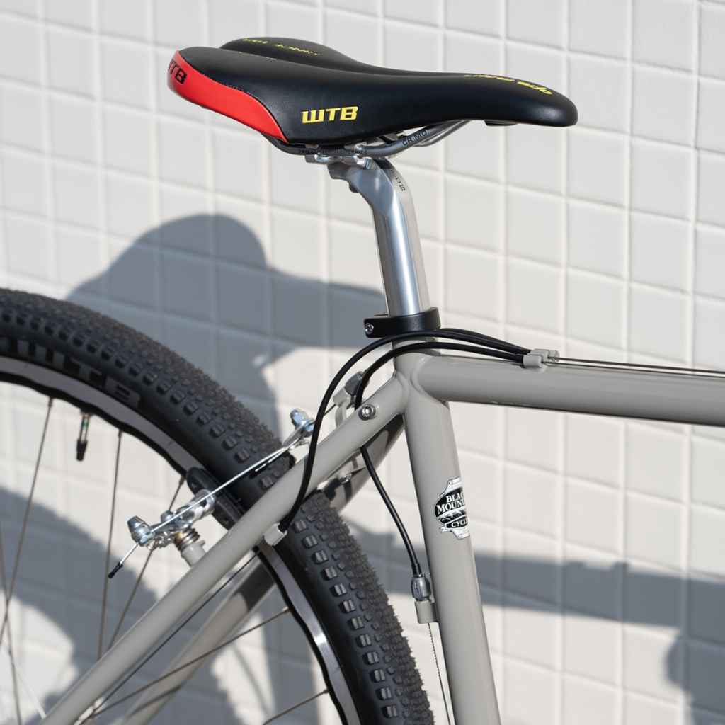 ニットー NITTO シートポスト 65 取付部約200mm ブラック Φ27.2[ビチアモーレ パーツ館] NITTO ( ニットー ) シートポスト S-65 シートピラー ブラック 250mm