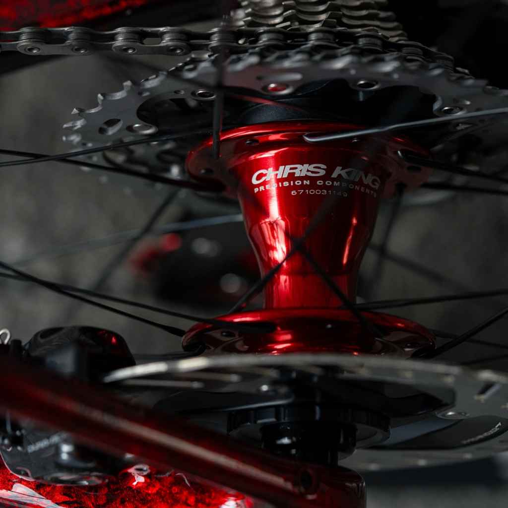 CHRIS KING* R45 disc road hub front (gold/center lock) - BLUE LUG