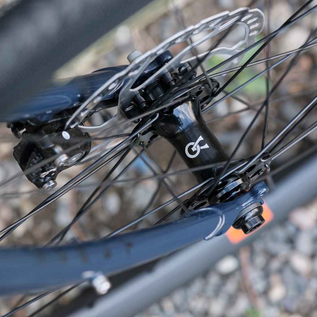 VELO ORANGE* disc hub front (black) - BLUE LUG ONLINE STORE