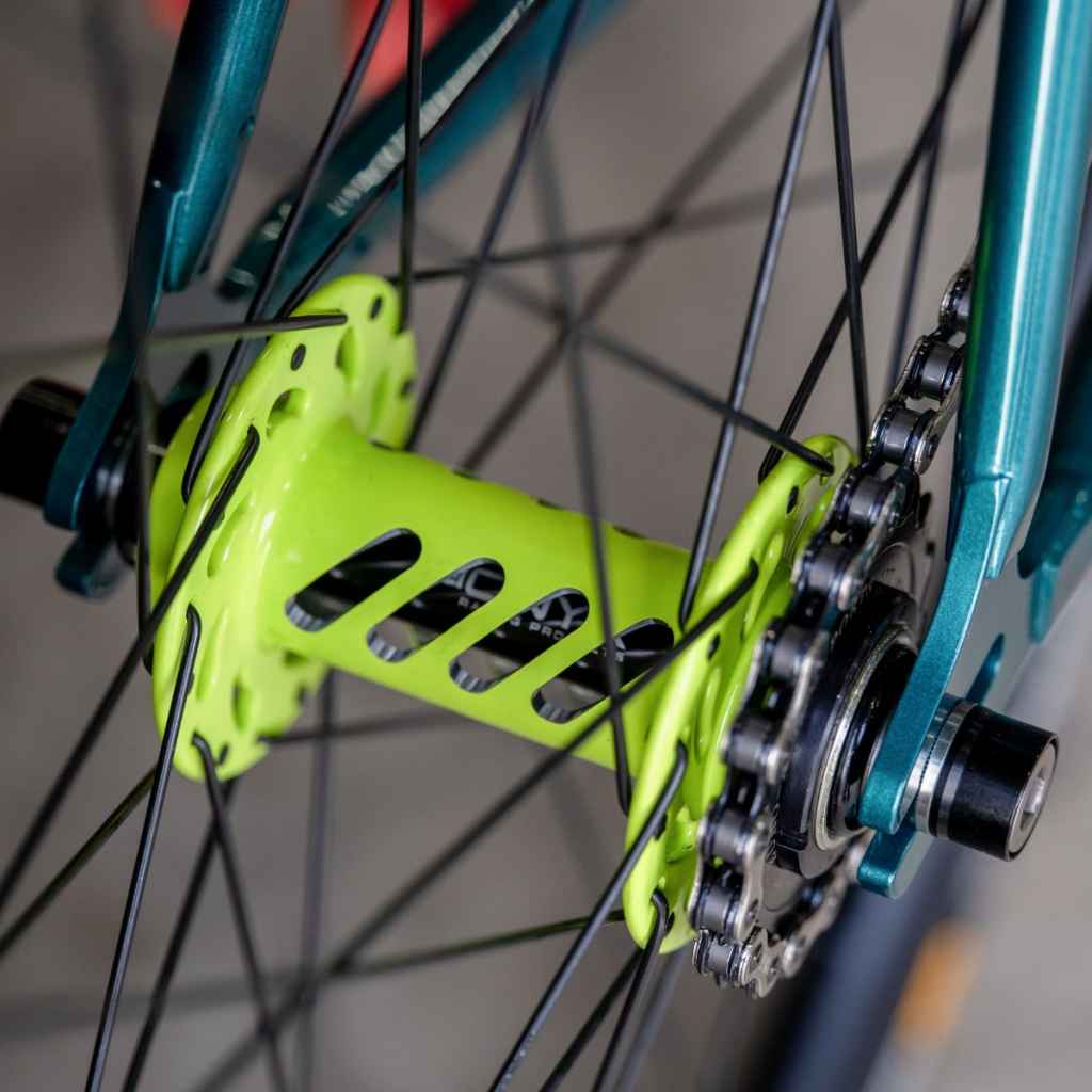 ONYX* Helix track hub front (kawasaki green) - BLUE LUG ONLINE STORE
