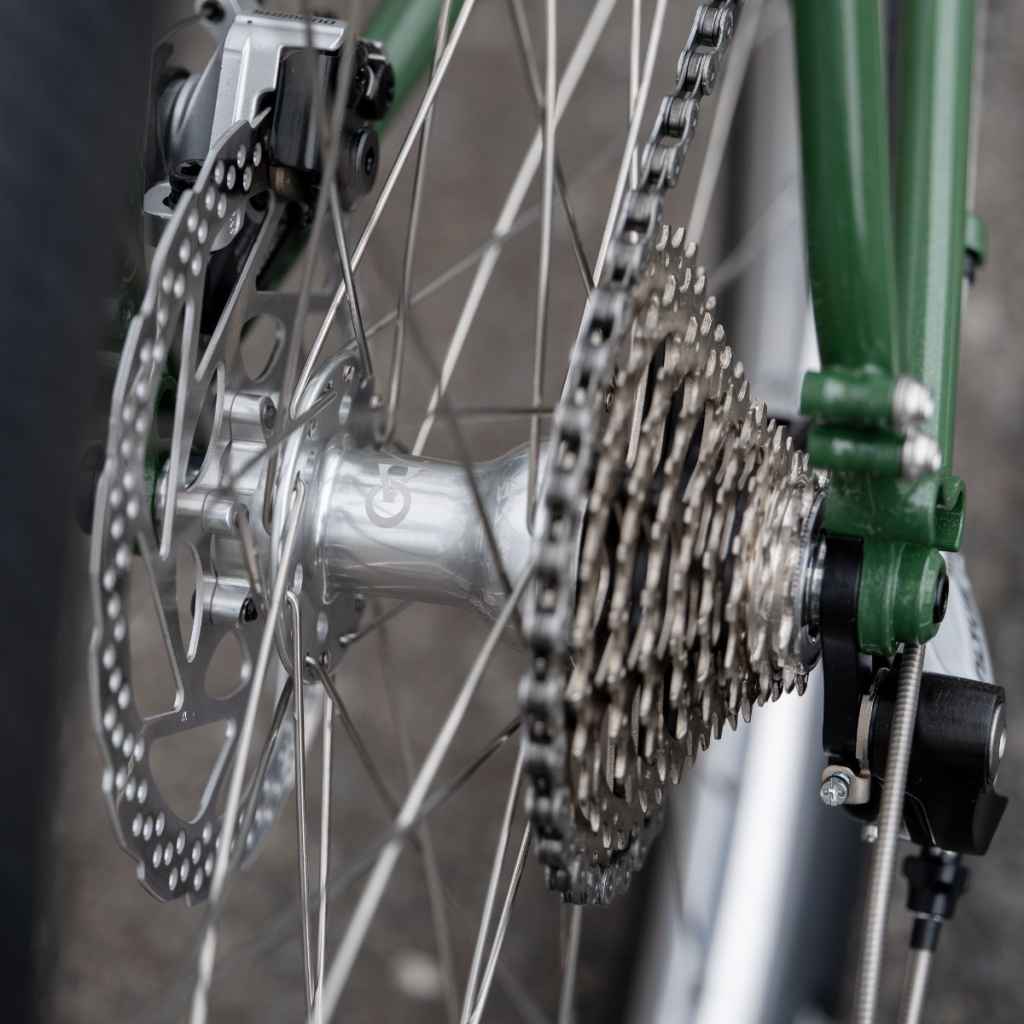 VELO ORANGE* chronos disc rear hub (black) - BLUE LUG ONLINE STORE