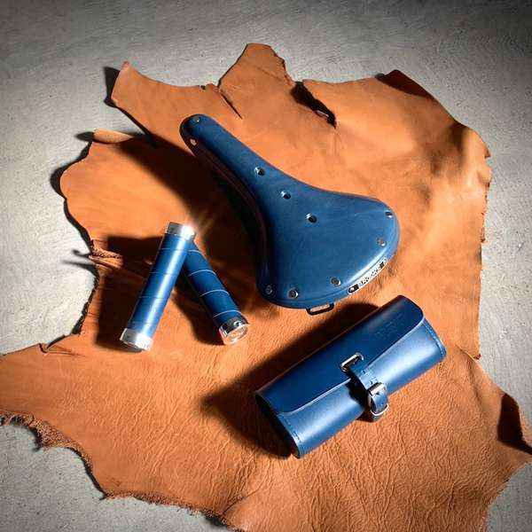 く*け様 BROOKS b17 special レザーサドル bluelug ブ BROOKS* b17 special (honey) - BLUE LUG ONLINE STORE