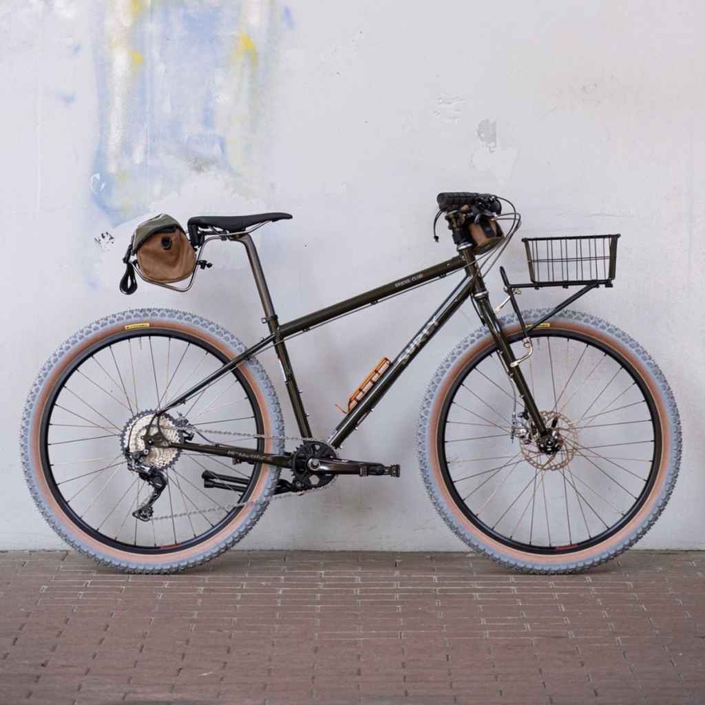 SURLY* bridge club CUSTOM complete bike (s/whipped butter