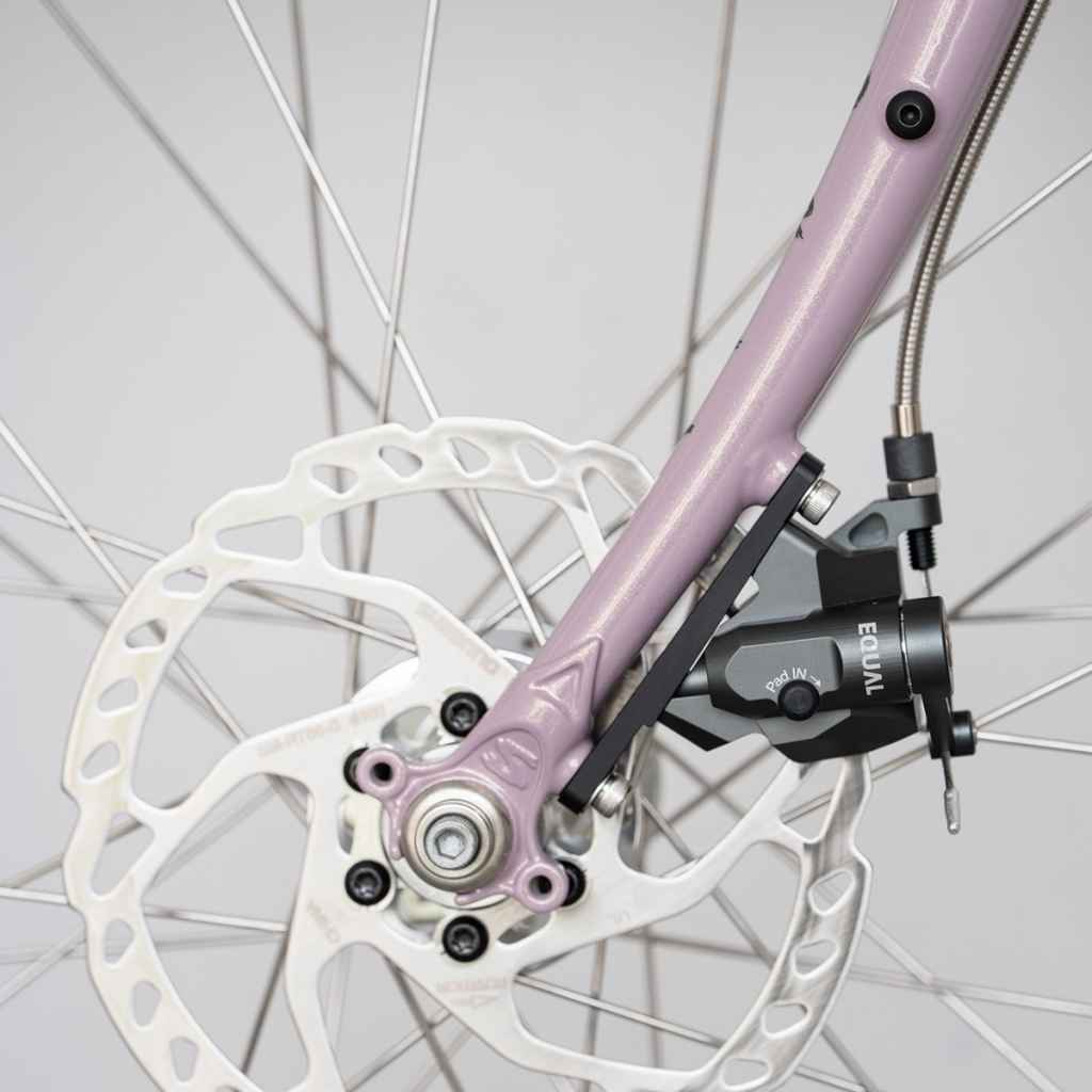 EQUAL* flat mount adapter (front) - BLUE LUG ONLINE STORE