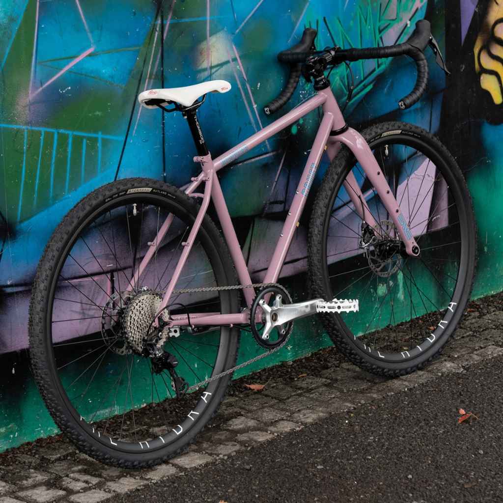 CRUST BIKES* bombora ENVE CUSTOM complete bike (xs/pastel