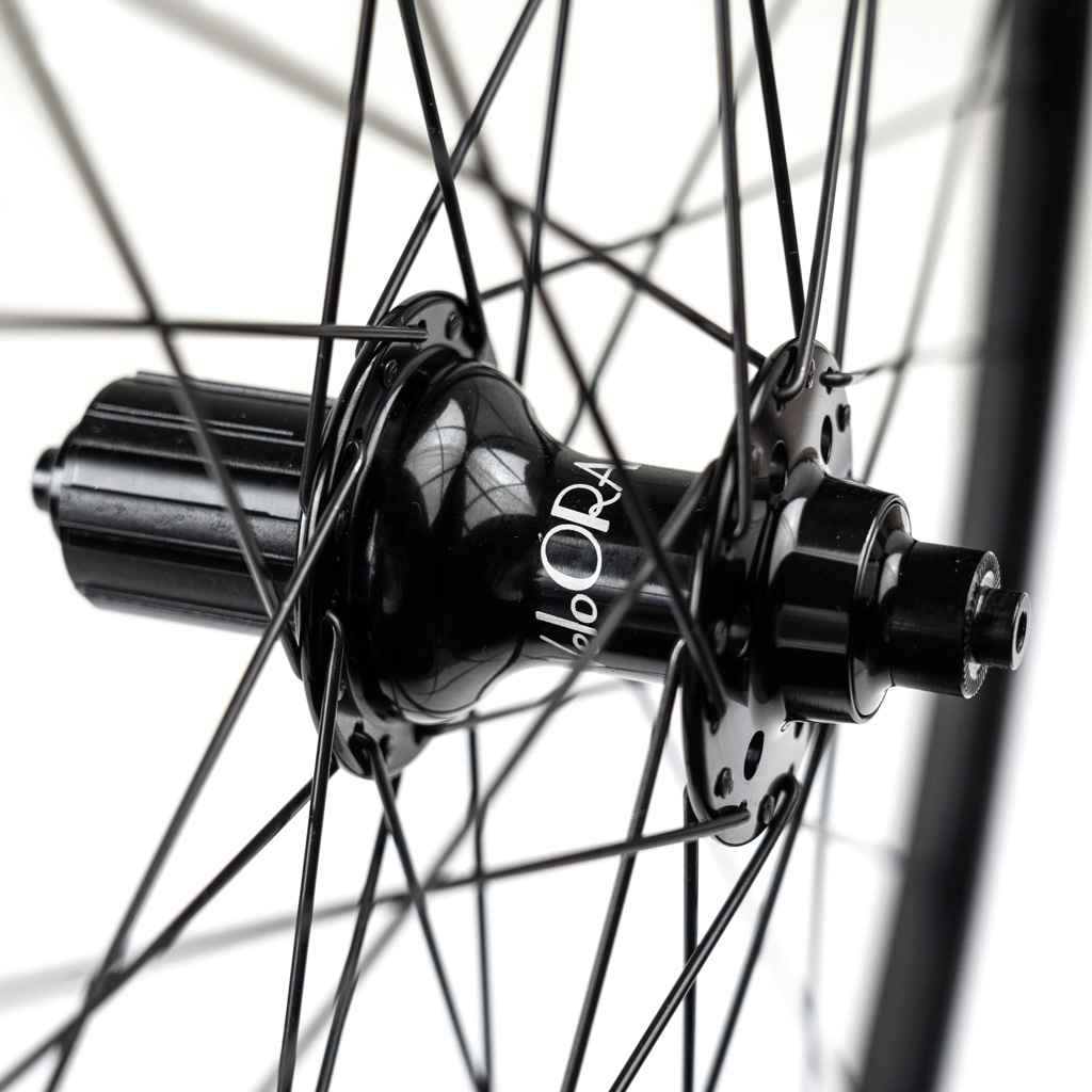お歳暮 2025 VELO ORANGE×VELOCITY* LUG BLUE - black) (all wheel road a23 パーツ