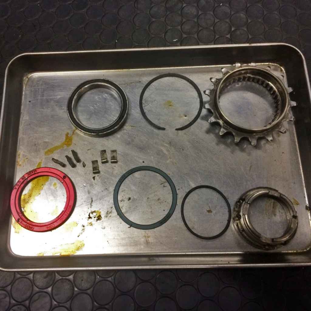 WHITE INDUSTRIES* eno single freewheel (pink) - BLUE LUG ONLINE STORE