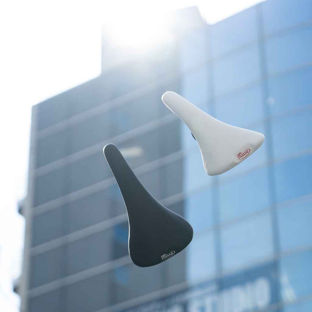 SELLE ITALIA* flite 1990 saddle (punching white) - BLUE LUG