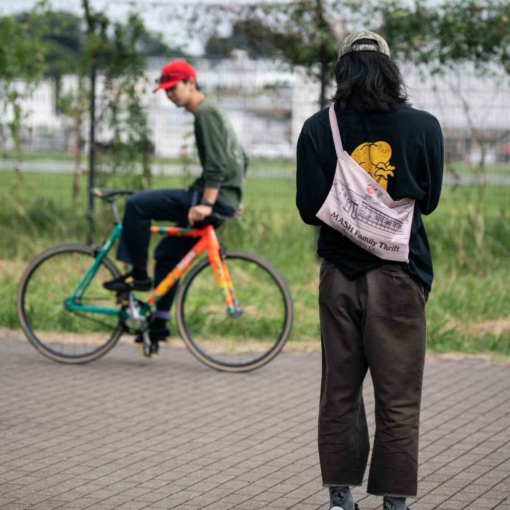 MASH* musette bag (darkness) - BLUE LUG ONLINE STORE