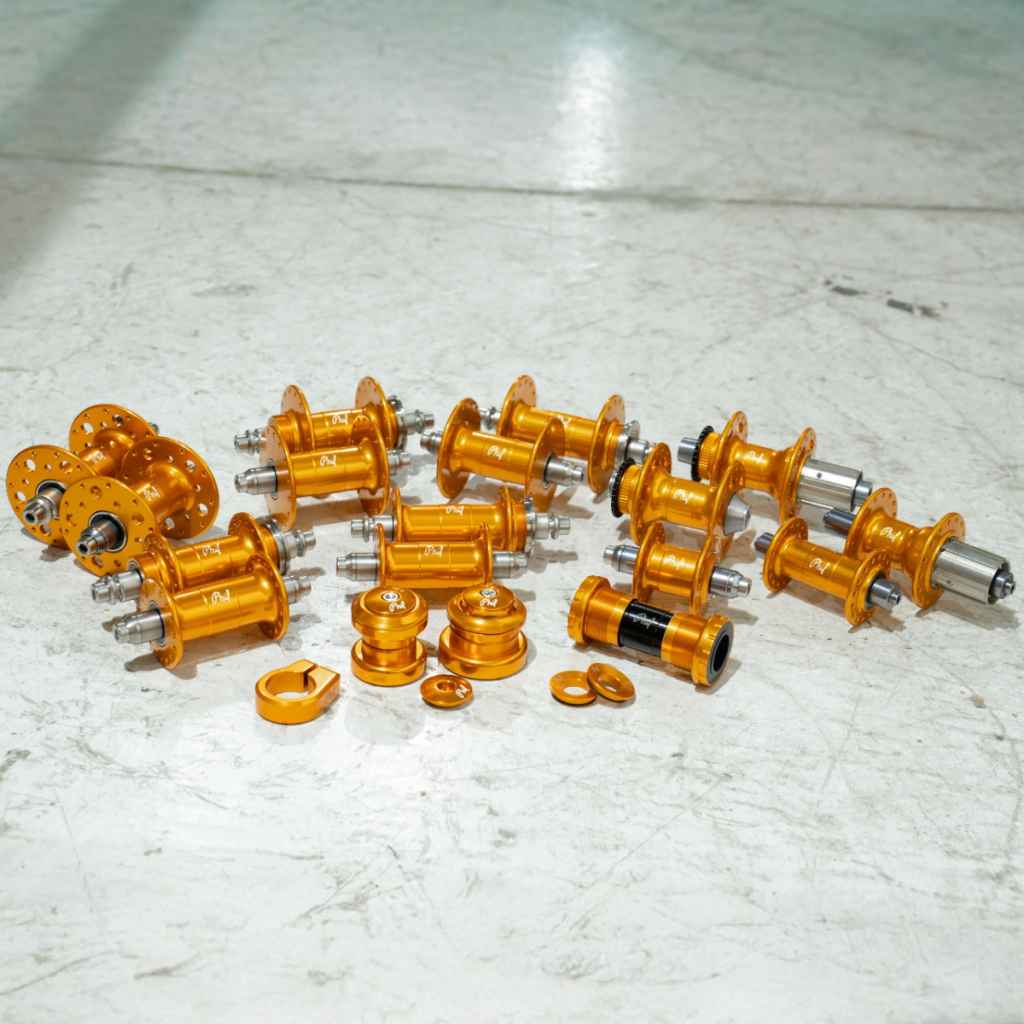 PHIL WOOD* 1-1/8 stem cap (LTD gold) - BLUE LUG ONLINE STORE