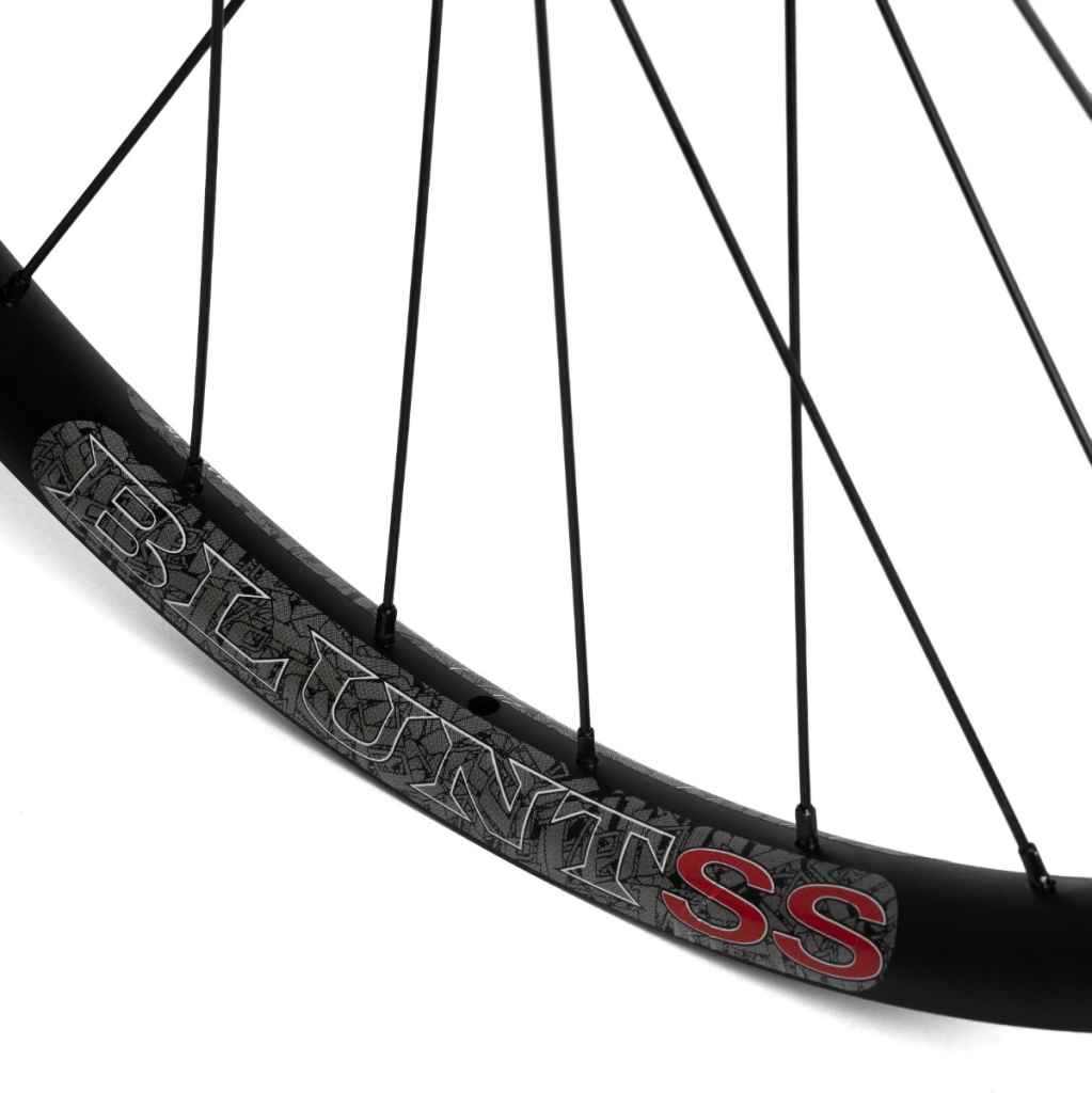 FAIRWEATHER×VELOCITY* blunt ss all road wheel 650b (black) - BLUE