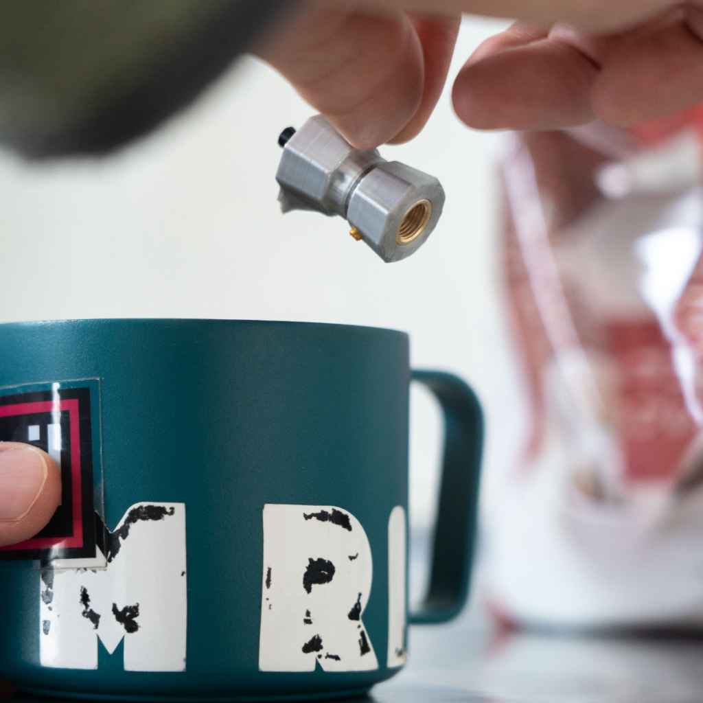 MUGSHOT NYC* durace valve cap - BLUE LUG ONLINE STORE