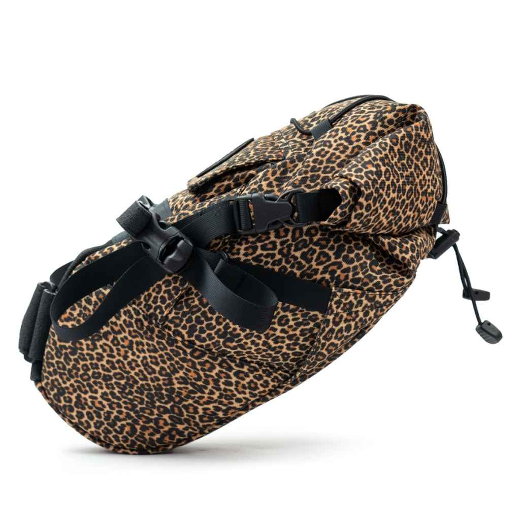 FAIRWEATHER* seat bag (cordura/leopard) - BLUE LUG ONLINE STORE