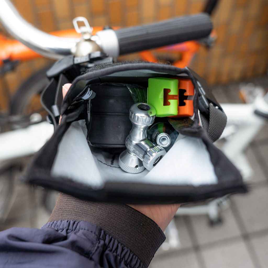 ILE* seat bag (x-pac blaze) - BLUE LUG ONLINE STORE