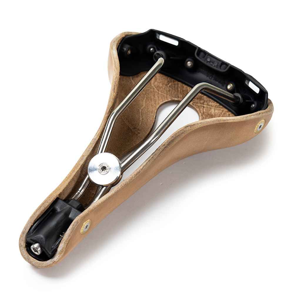 BERTHOUD* aravis open leather saddle (natural) - BLUE LUG ONLINE STORE