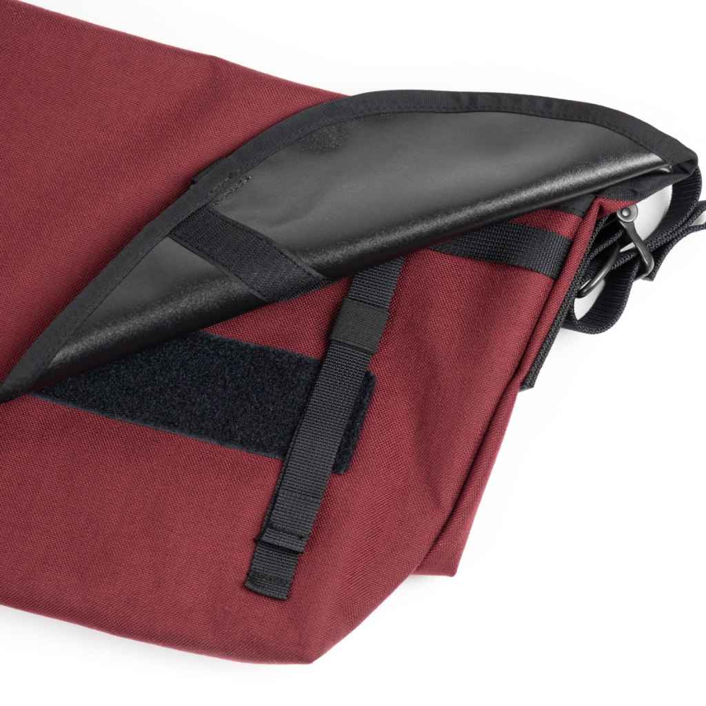 BLUE LUG* the messenger bag half (gray/reflector) - BLUE LUG