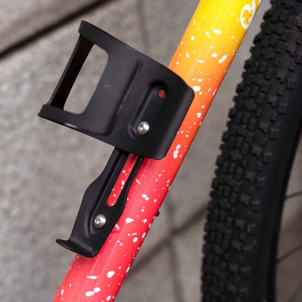 ZIPP アルミナ ボトルケージ ブラック 2個セット