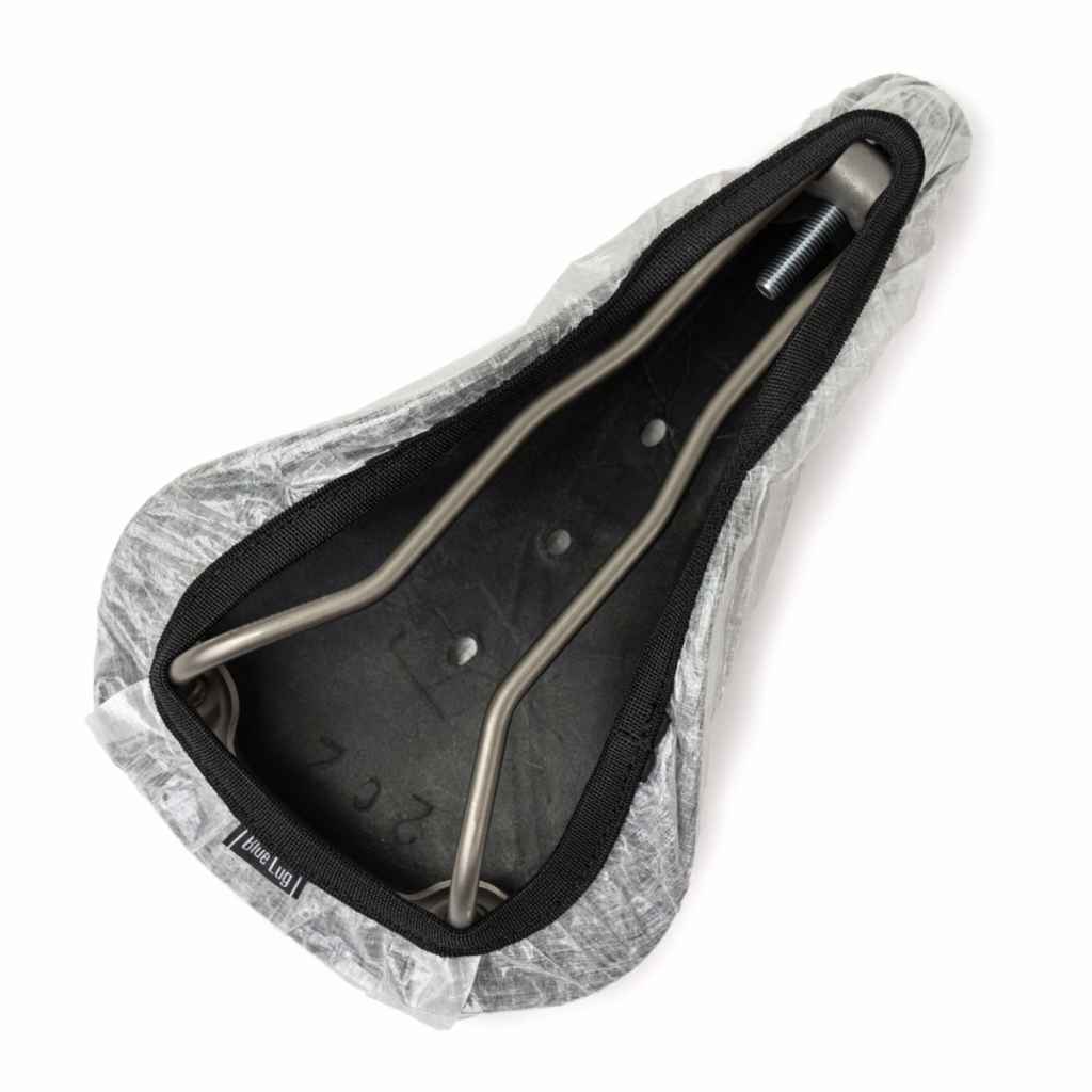 BLUE LUG* saddle cover (dyneema gray) - BLUE LUG ONLINE STORE