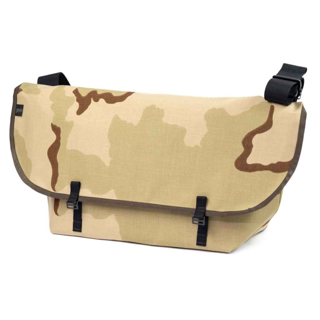 BLUE LUG* the messenger bag (dessert camo) - BLUE LUG ONLINE STORE