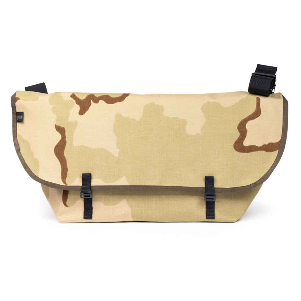 BLUE LUG* the messenger bag (dessert camo) - BLUE LUG ONLINE