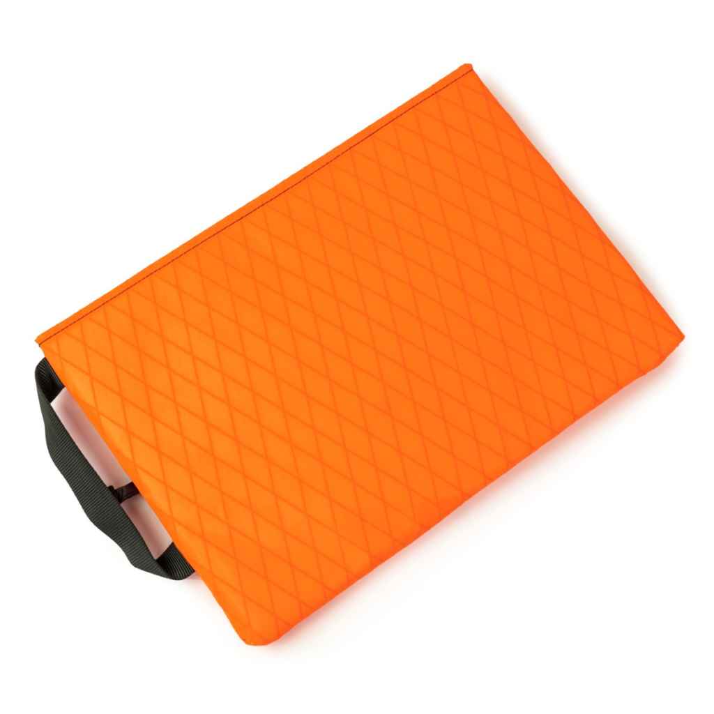ILE* laptop sleeve (x-pac/blaze) - BLUE LUG ONLINE STORE