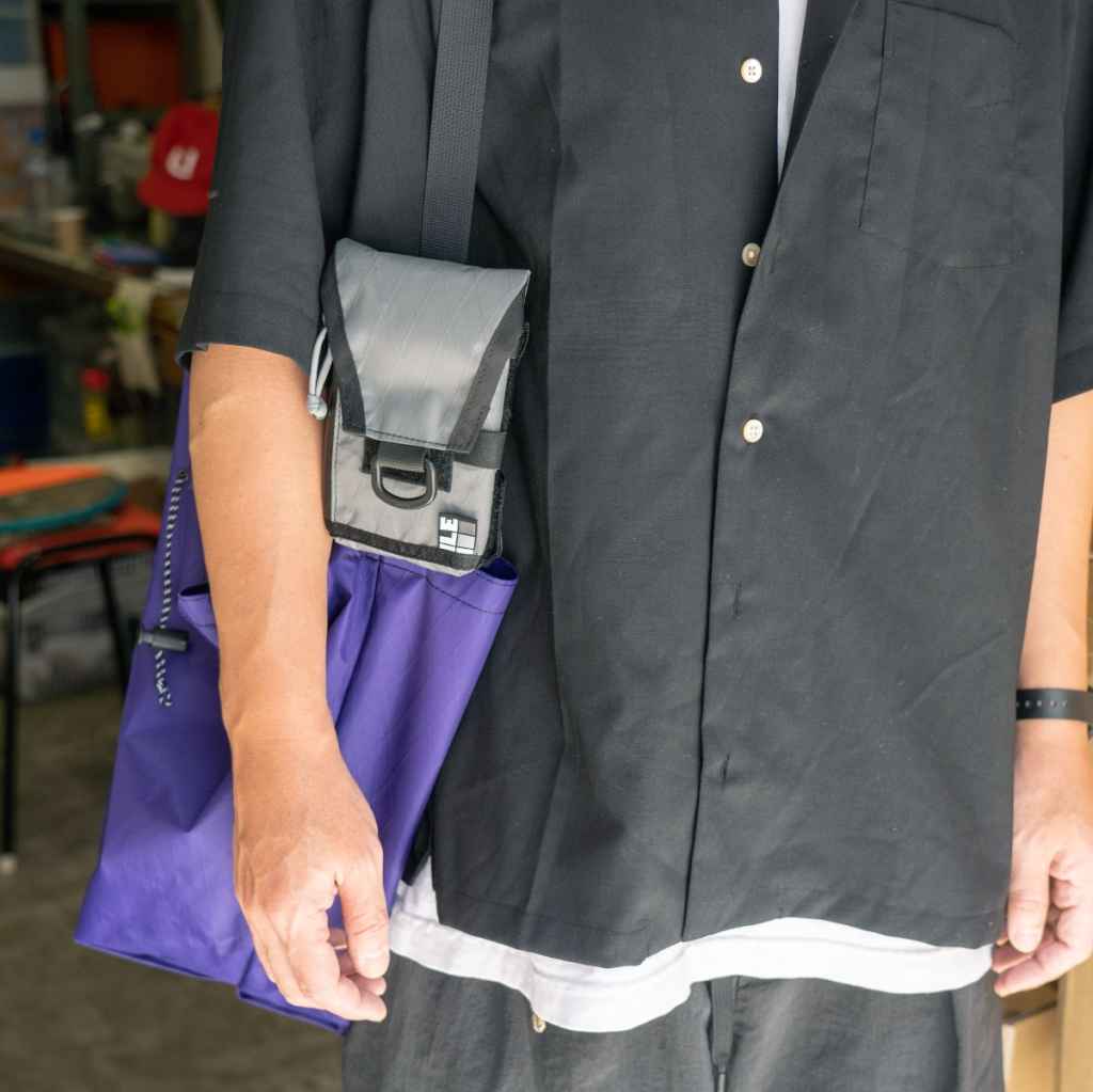 ILE* phone holster (x-pac/grey) - BLUE LUG ONLINE STORE