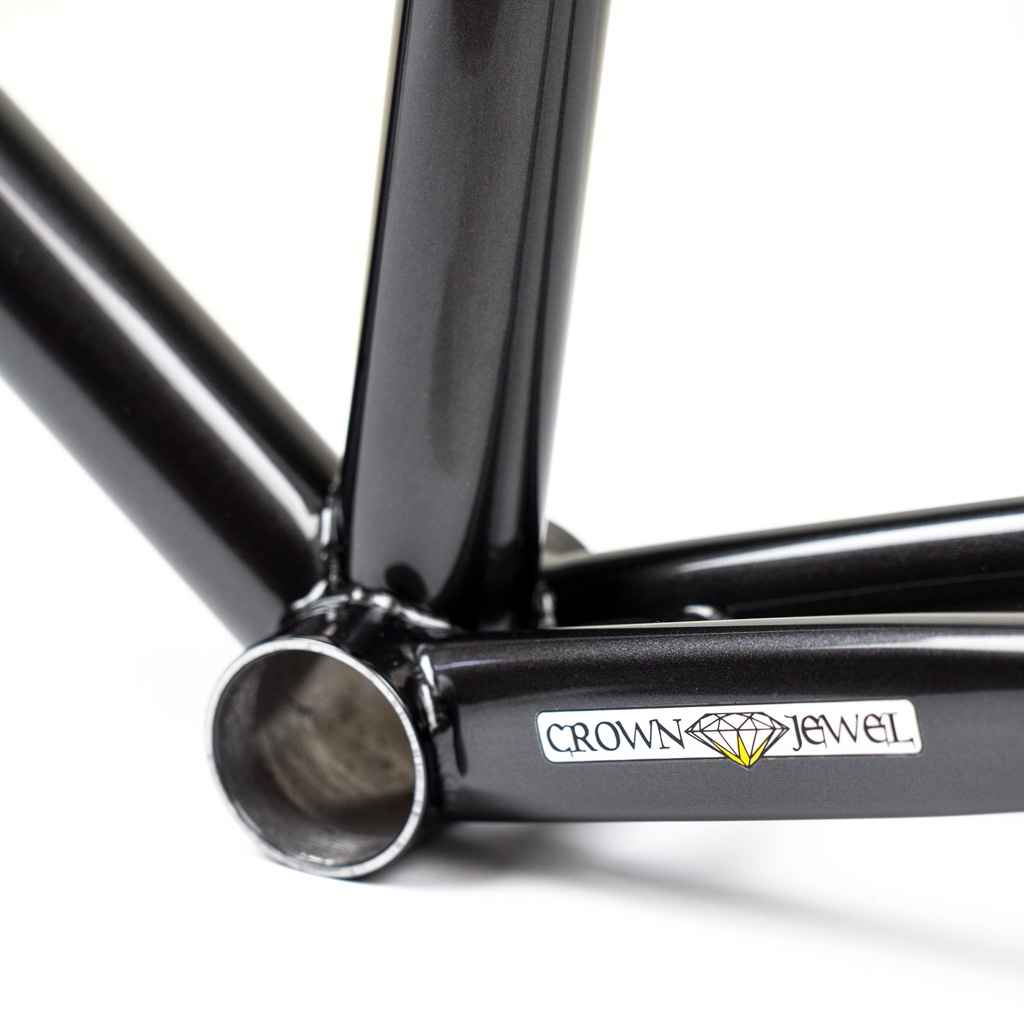 INDEPENDENT FABRICATION* crown jewel track (46/metallic blk